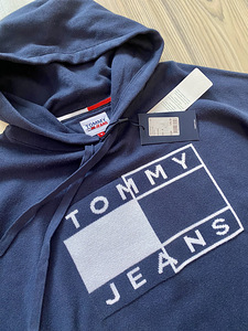 Uus Tommy Hilfiger M/Lkampsun (4 foto / 8)