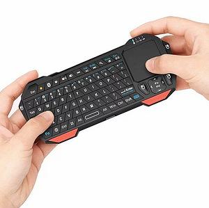 Mini pc - väike meediarvuti koos Bluetooth klaviatuuriga (2 foto / 4)