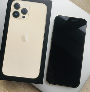 iPhone 13 Pro Max 128 GB (2 foto / 3)