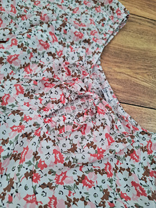 Uus armas lilleline Hollister kleit (S) viscose (6 foto / 6)