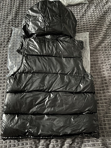 Детский товар (3 фото из 8)