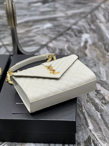 Качественная реплика Ysl Envelope (6 фото из 6)