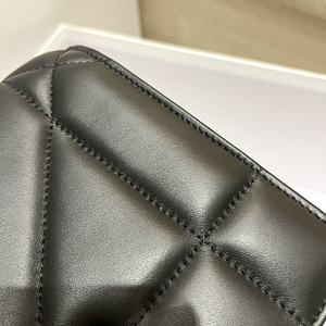 Dior Montaigne Must kott (3 foto / 4)