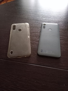 Продам телефон Motorola e6i (2 фото из 2)