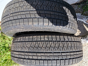 Uus aastaringne kumm 235/65R17 (1 foto / 3)