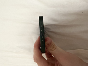 iPhone 13 green 128 gb 81% (6 foto / 9)