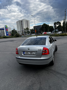 Skoda 2.0 110kw (2 foto / 10)