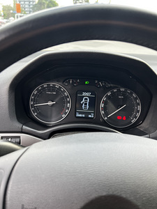 Skoda 2.0 110kw (6 foto / 10)