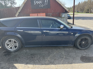 Chrysler 300c VEAGA (6 foto / 7)