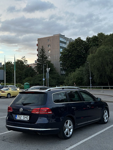Volkswagen Passat 4MOTION 125kw (1 foto / 10)