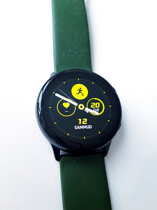 Samsung Galaxy Watch Active (3 фото из 6)