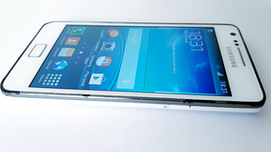 Samsung Galaxy S2 Plus 8GB White (8 foto / 9)