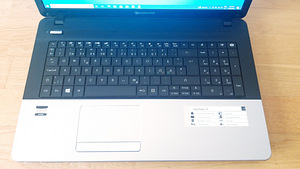 Packard Bell EasyNote LE 17.3"/AMD/6GB/500GB (4 foto / 10)