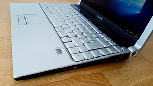 Dell XPS M1330 (6 foto / 10)