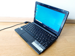Acer Aspire One D720 (3 foto / 10)