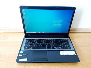 Packard Bell EasyNote LV 17.3"/6GB/500GB/GeForce (2 foto / 9)