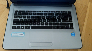 HP 14 i3-gen5/6GB/1TB (4 foto / 10)