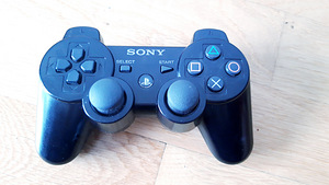 Sony PlayStation 3 Slim 160GBкомплект (7 фото из 10)