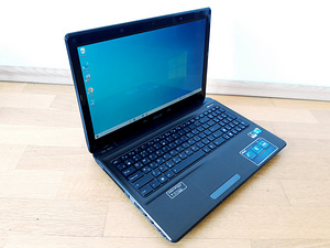 Asus K52J i3/4GB/500GB/GeForce (3 foto / 9)