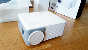 Akiyo O1 Mini LED Projektor (uus) (2 foto / 5)