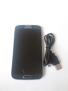 Samsung Galaxy S4 16GB 4G (7 foto / 8)