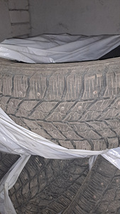 Naastrehvid 4 tükki 235/55 R17 (2 foto / 2)