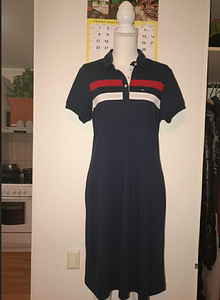 Kleit Tommy Hilfiger (1 foto / 2)