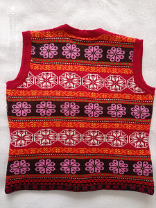 Villane vest suurus S-M (2 foto / 10)