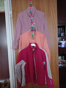Uued naiste jakid M (2 foto / 8)