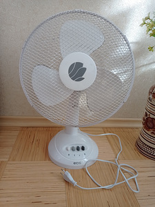 Lauaventilaator ECG, kõrgus 50 cm (1 foto / 6)