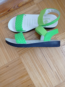 Босоножки р 35, 36 (4 фото из 10)