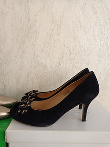 Naiste kingad suurus 38,5-39 (24,5) (2 foto / 10)