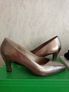 Naiste kingad suurus 38,5-39 (24,5) (6 foto / 10)