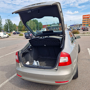 Skoda Octavia 1.4 90kw 2009a. (7 foto / 12)