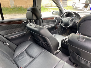Мерседес бенц C270cdi (6 фото из 8)