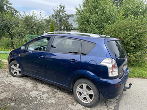 Продам Toyota Corolla Verso 1,6 ,2007 Benz/Man (9 фото из 10)