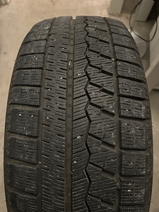 Lamellrehv 205/55 R16 SAILUN ICE BLAZER ARCTIC 94H XL (1 foto / 5)