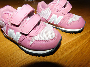 Laste tossud nr.20 New Balance (2 foto / 3)