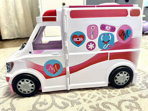 BARBIE kiirabiauto (5 foto / 8)
