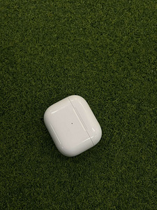 Airpods 3 (4 фото из 5)