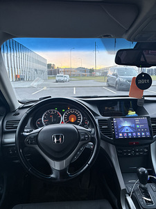Honda accord (8 foto / 10)