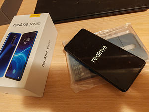 Realme X2 Pro (2 фото из 4)