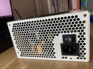 Toiteplokk 450W