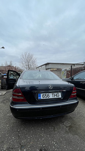 Mercedes-Benz S320CDI 2001 (2 foto / 9)