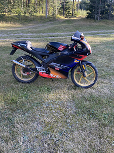 Aprilia rs50 (3 foto / 5)