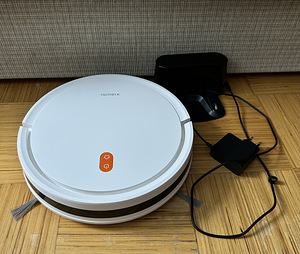 Xiaomi Robot Vacuum E5 (1 фото из 4)