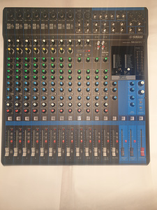 Mixer Yamaha MG16XU Pro (1 foto / 5)