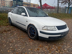 Vw Passat 1.9Tdi (1 foto / 10)