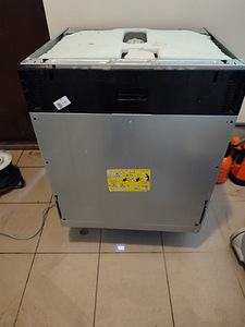 Посудомоечная машина Elektrolux (1 фото из 4)