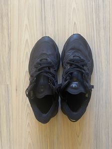 Adidas Ozweego (4 фото из 5)